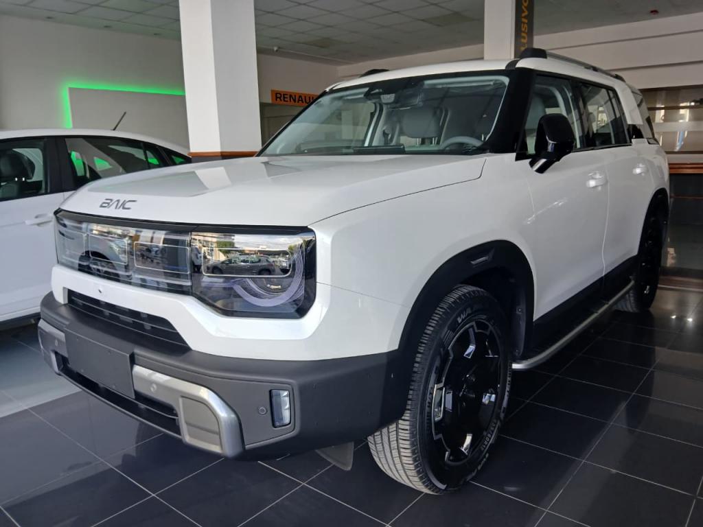 Vista 3 de BAIC BJ30 4X4
