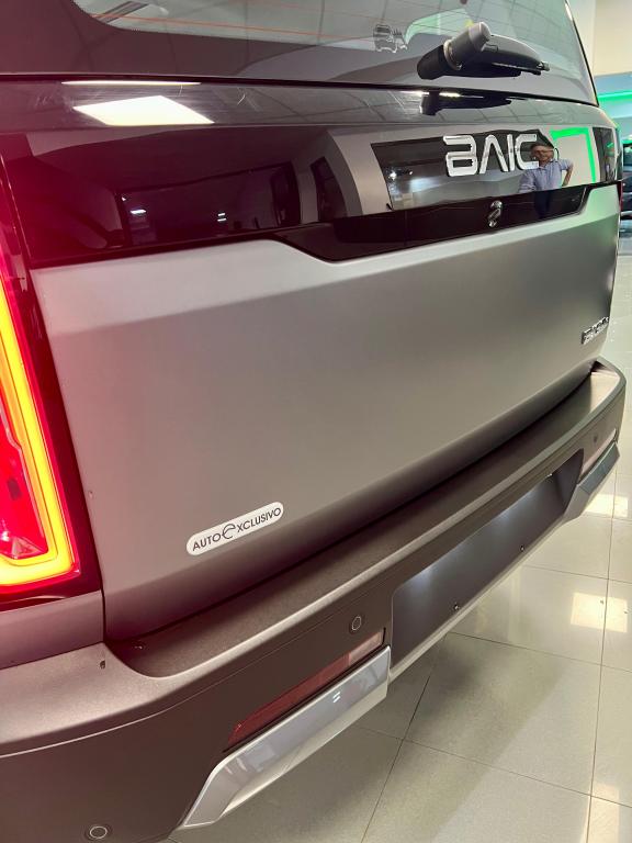 Vista 5 de BAIC - BJ30 HYBRID 4X2 0KM
