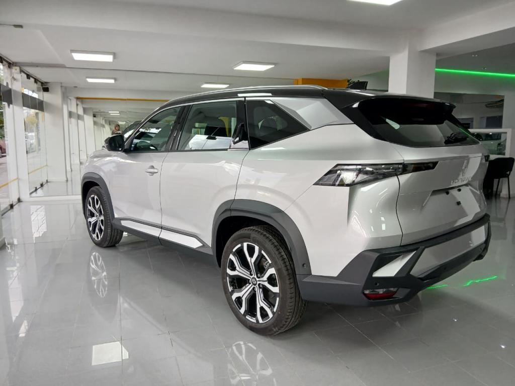 Vista 2 de RENAULT BOREAL ICONIC