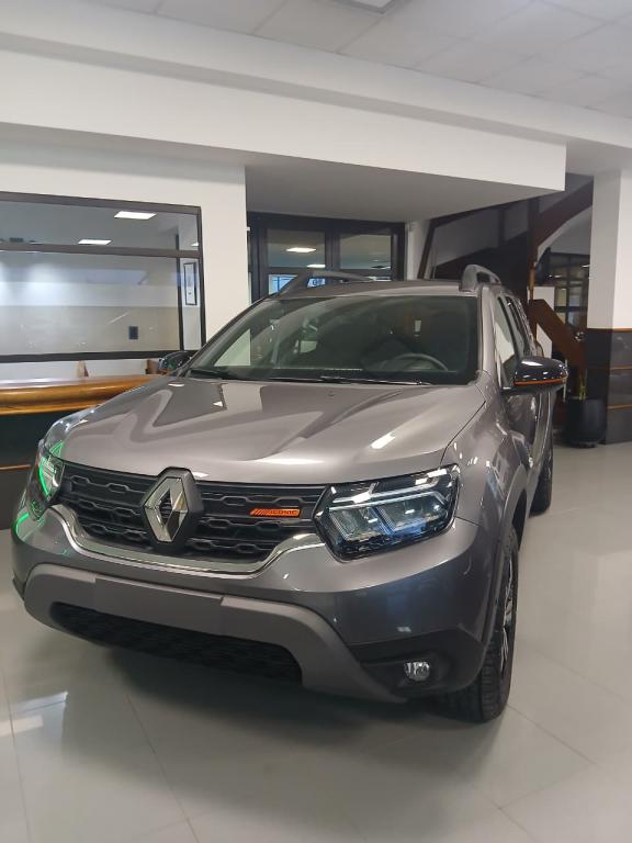 Vista 2 de RENAULT DUSTER ICONIC CVT 4X4 0KM