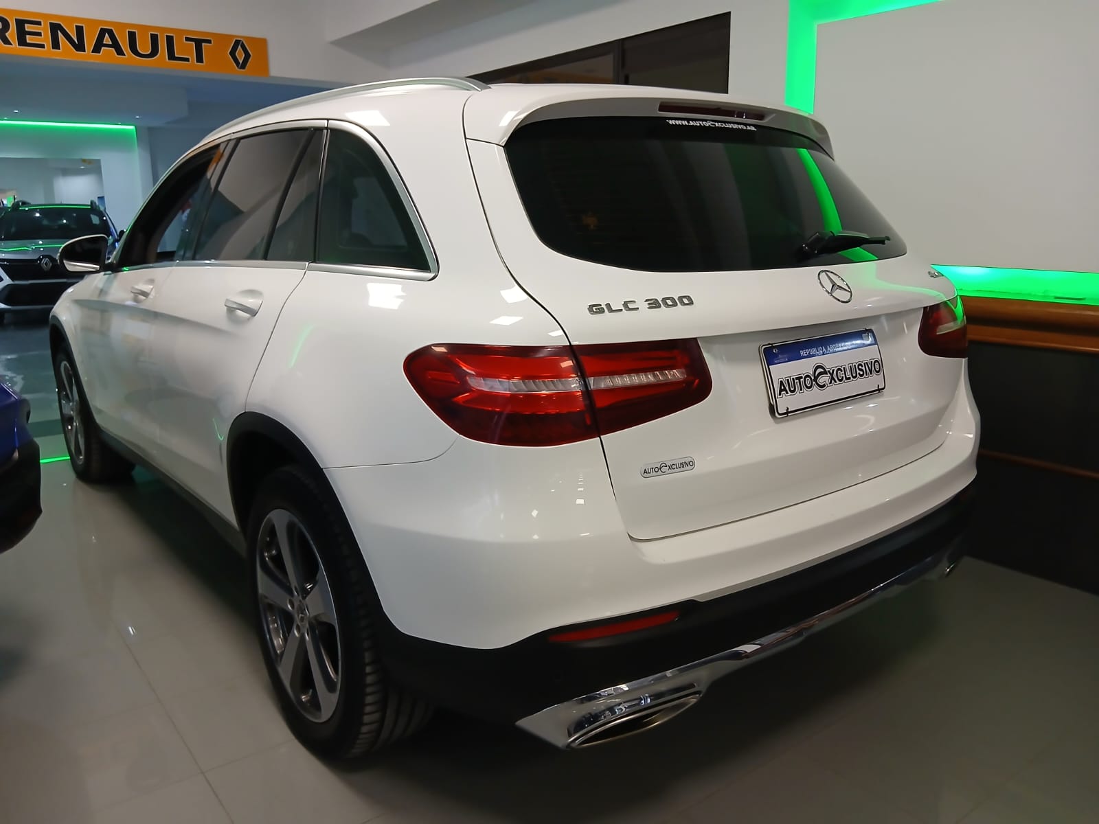 GLC 300 OFF- ROAD · vista 4
