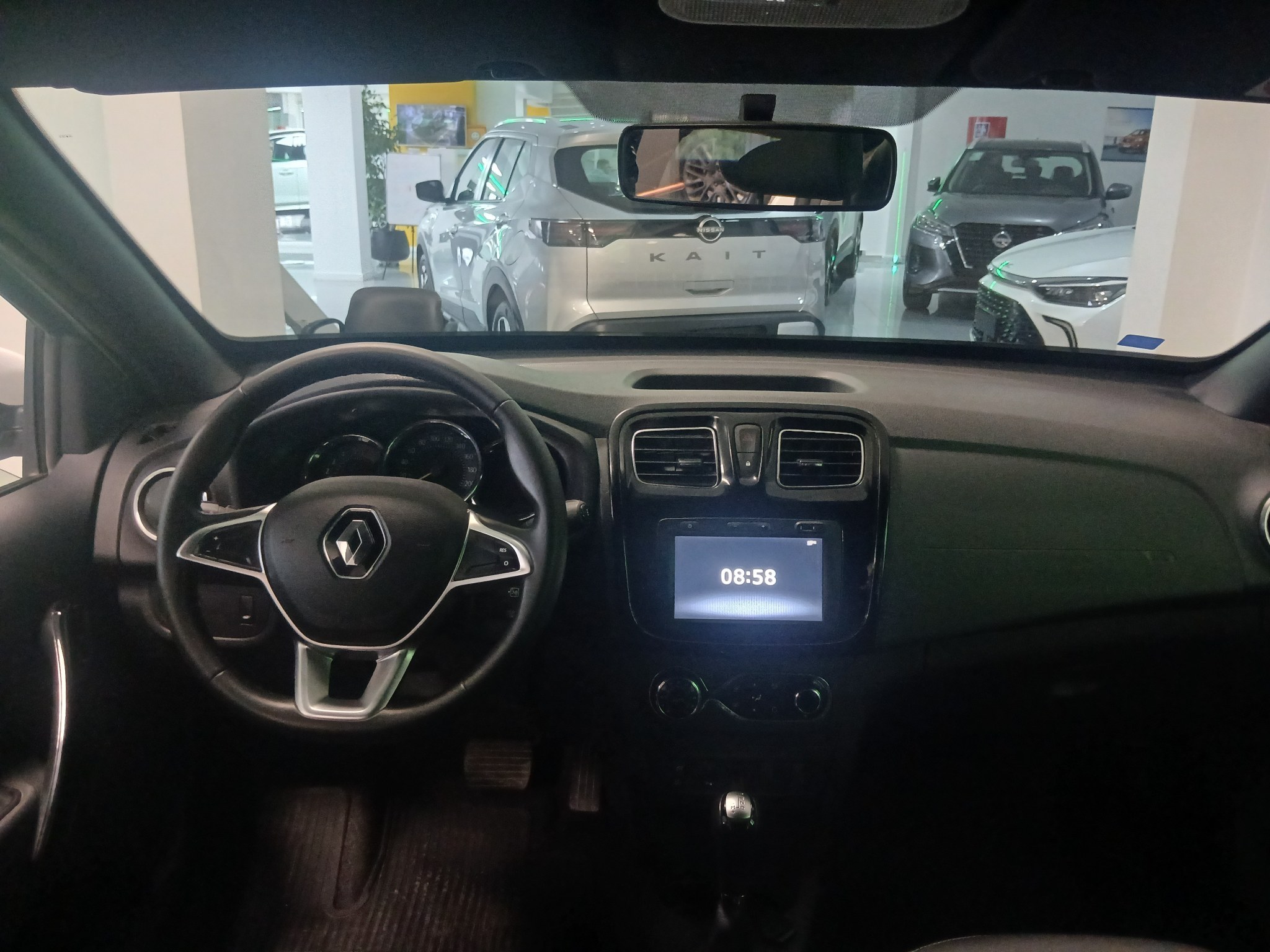 SANDERO INTENS 1.6 CVT · vista 4