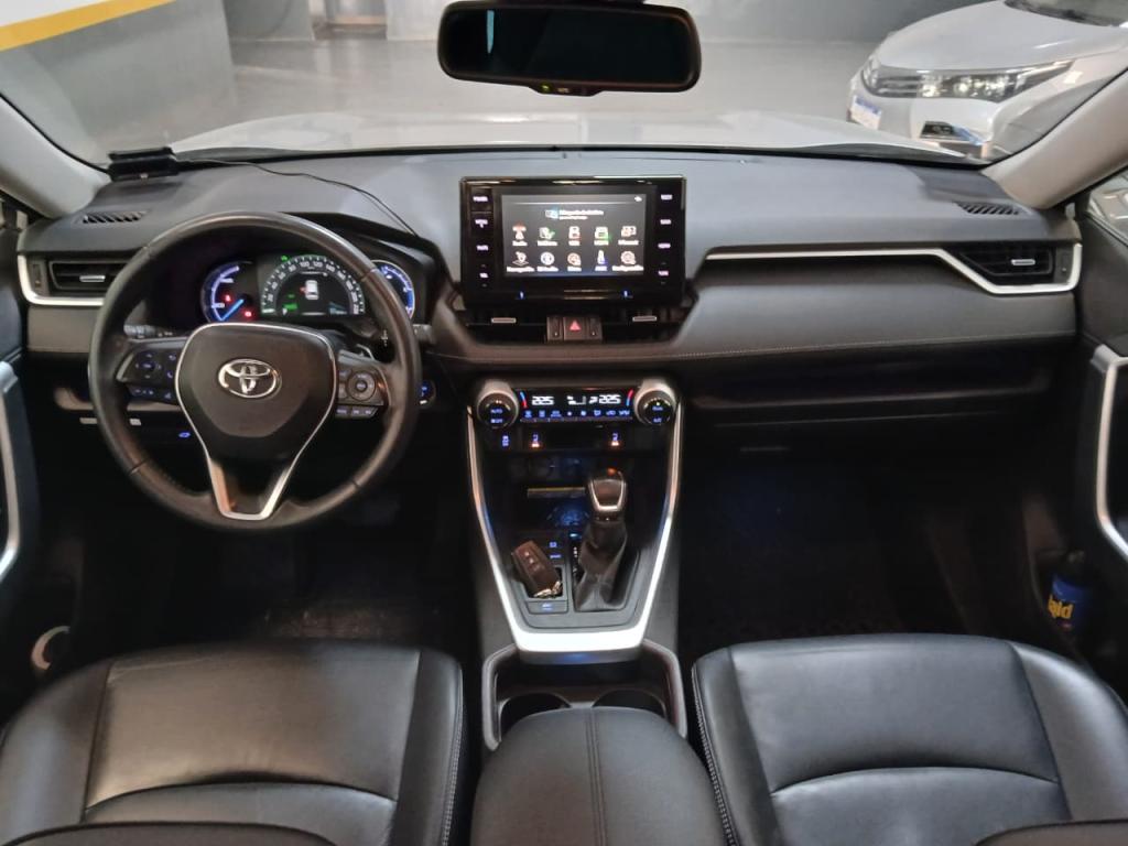 Vista 3 de TOYOTA RAV4 4X2 2019
