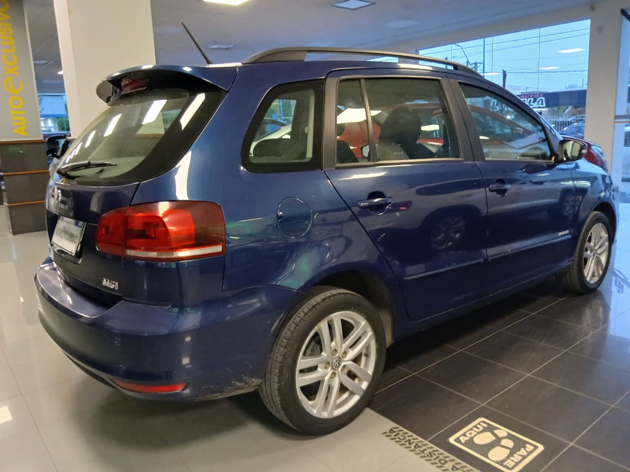 Vista 4 de VOLKSWAGEN SURAN 1.6 5D 212 2018